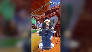 VR Crossing Chair with 360 rotation Motion Experience